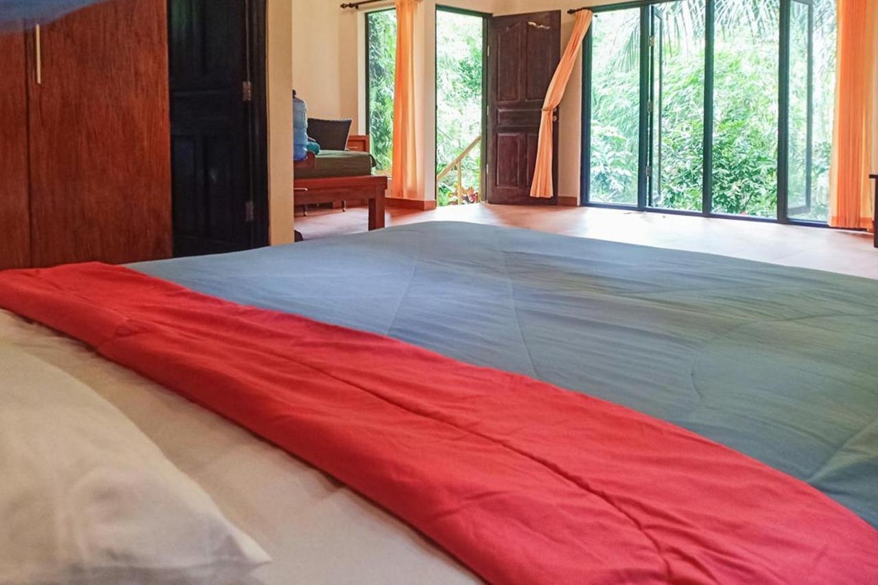 Shanti Toya Ashram Mambat Екстериор снимка