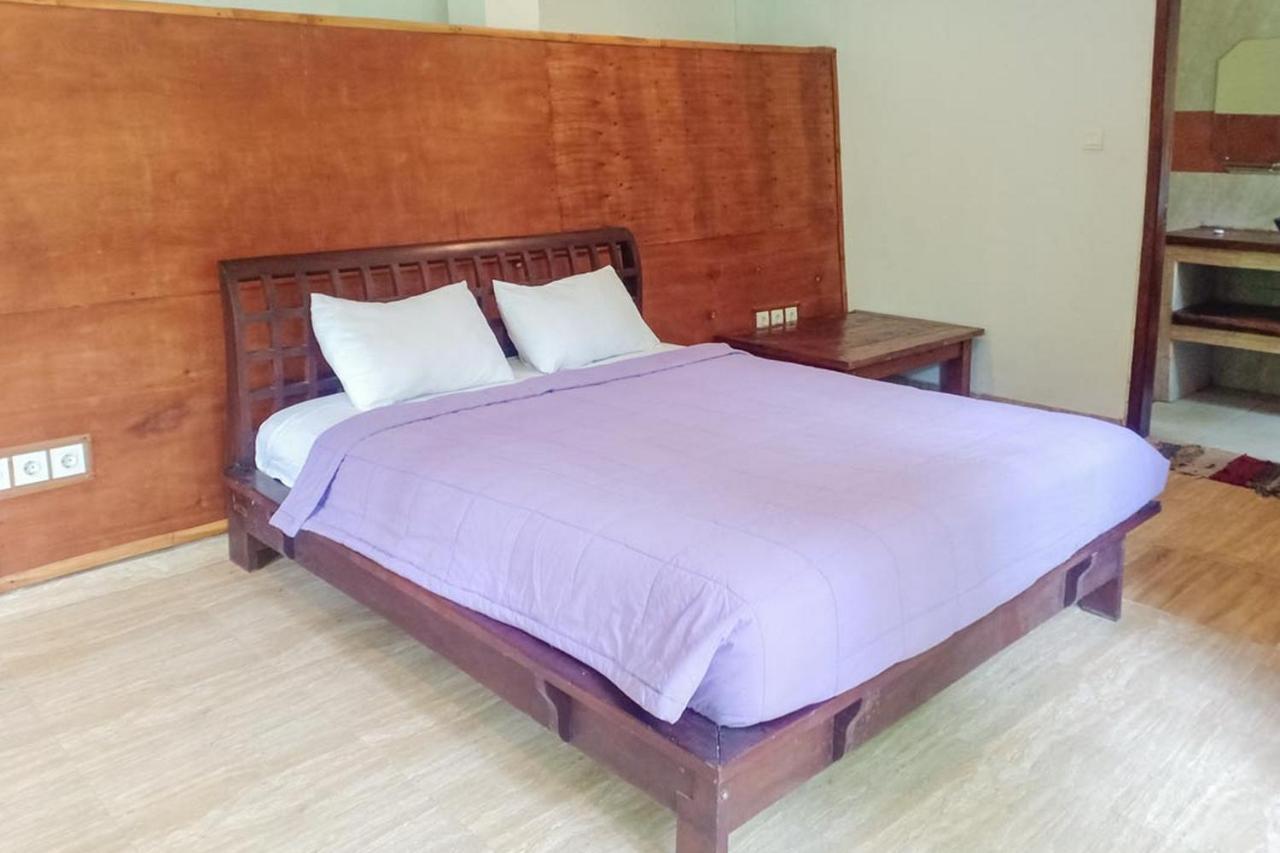 Shanti Toya Ashram Mambat Екстериор снимка